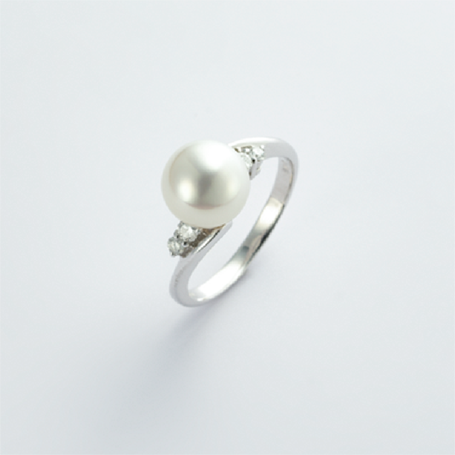 WAKANA(ワカナ) Ptアコヤ真珠ダイヤモンドリング 〈8.6mm Pt900 D:0.12ct/4pcs〉